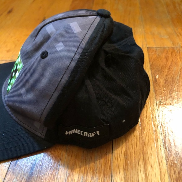 Minecraft Hat - Picture 2 of 4